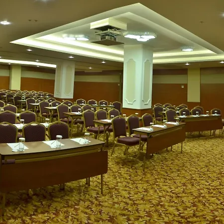 Adranos Otel 4*