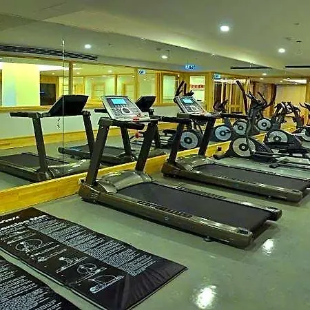 Otel Adranos 4*