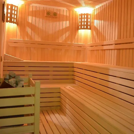 Hotel Adranos 4*
