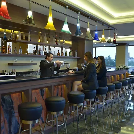 Hotel Adranos 4*