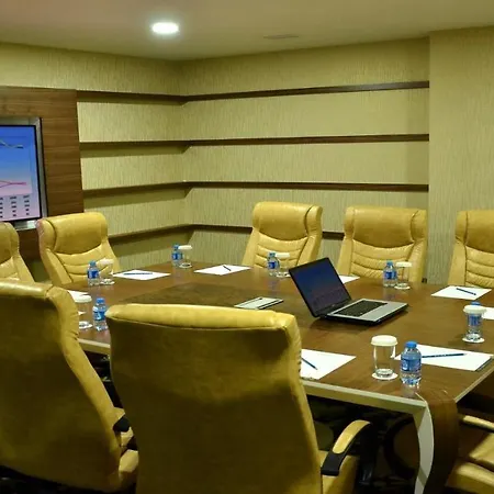 Hotel Adranos 4*